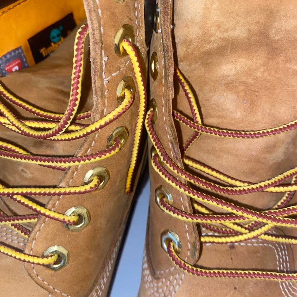 Timberlands - Picture 9 of 11
